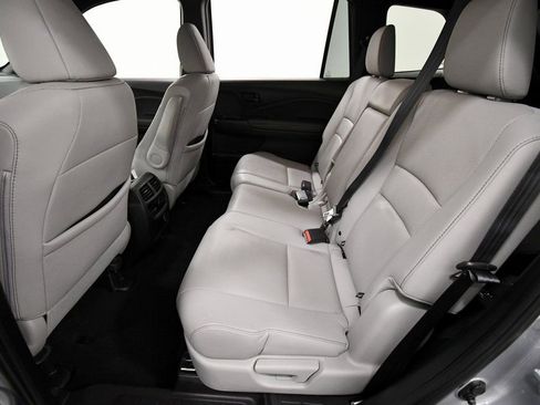 Certified 2023 Honda Passport EX-L image 15