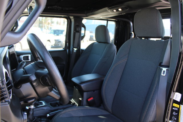 Used 2024 Jeep Gladiator Sport AWD/4WD image 37