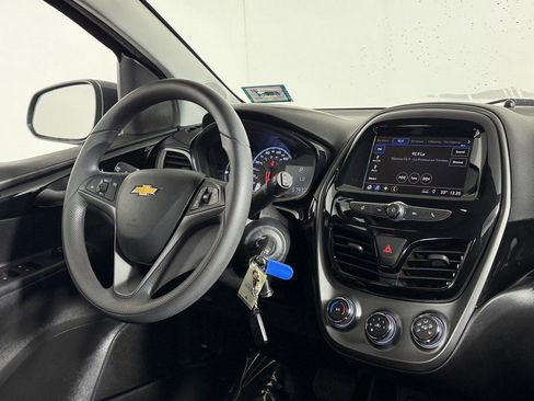 Used 2019 Chevrolet Spark LT image 26