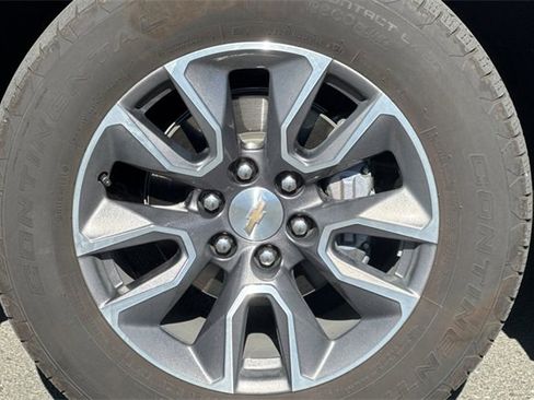 Certified 2024 Chevrolet Tahoe LS w/ Driver Alert Package image 43