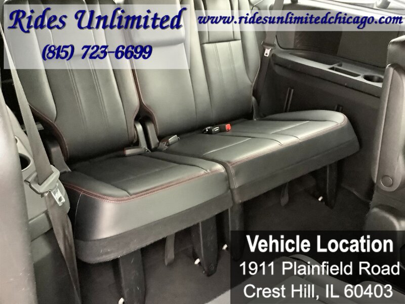 Used 2018 Dodge Grand Caravan GT FWD image 21