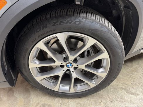 Certified 2025 BMW X5 xDrive40i w/ Climate Comfort Package image 28