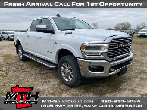 Used 2022 RAM 2500 Laramie AWD/4WD image 2