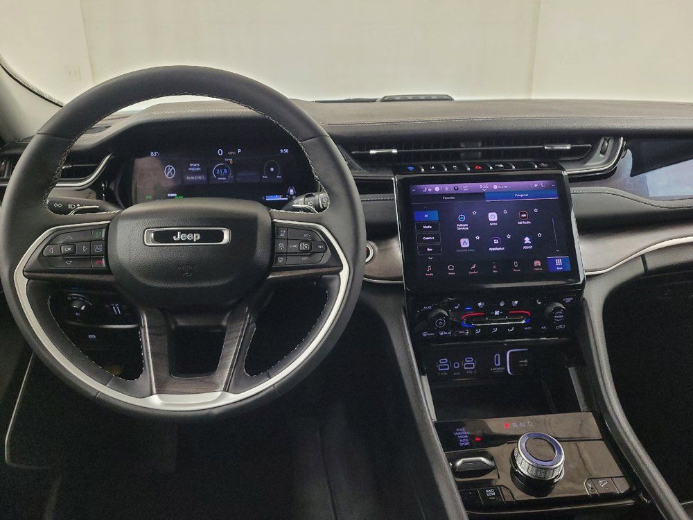 Used 2023 Jeep Grand Cherokee 4WD 4xe w/ Luxury Tech Group II image 22