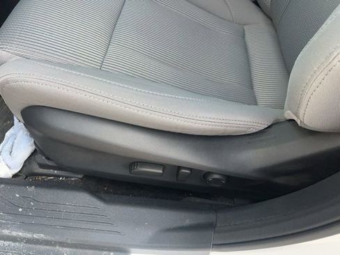 Used 2024 Subaru Legacy Premium image 8