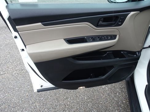 Used 2019 Honda Odyssey EX-L image 10