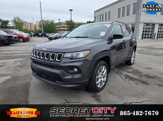 Used 2024 Jeep Compass Latitude video 1