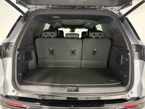 New 2026 Chevrolet Traverse RS image 8