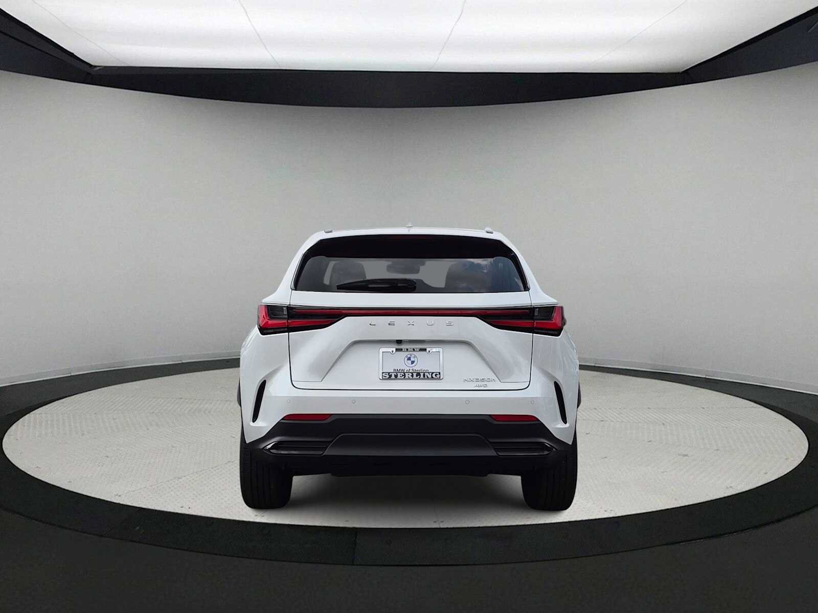 Used 2024 Lexus NX 350h AWD image 7