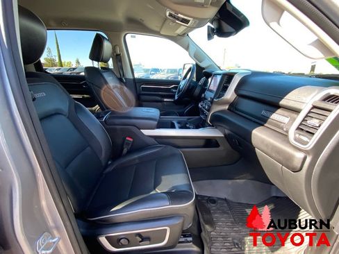 Used 2022 RAM 1500 Laramie AWD/4WD image 13