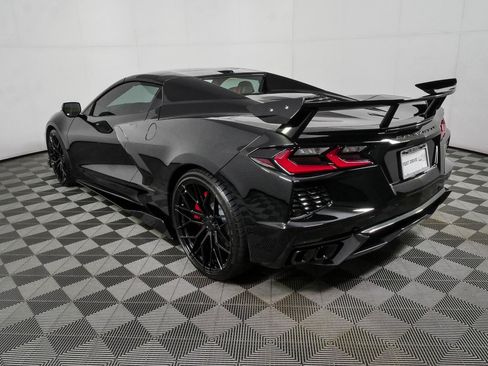 Used 2023 Chevrolet Corvette Stingray Preferred Conv w/ 2LT RWD image 25