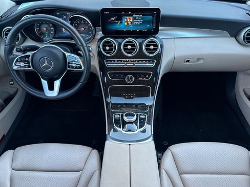 Used 2019 Mercedes-Benz C 300 Sedan image 13