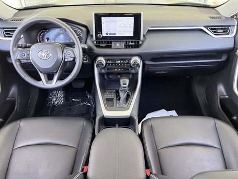 Used 2024 Toyota RAV4 XLE Premium FWD image 8