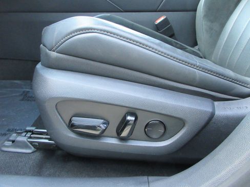 Used 2024 Lexus RX 500h F Sport AWD/4WD image 34
