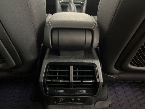 Certified 2025 Audi Q3 2.0T Premium w/ Convenience Package image 17