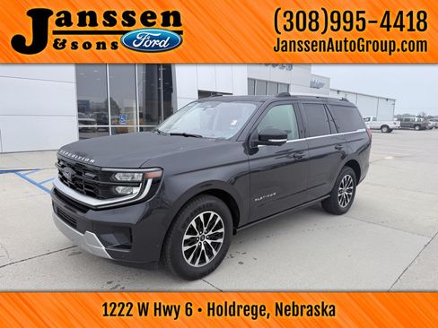 Used 2025 Ford Expedition Platinum AWD/4WD image 2
