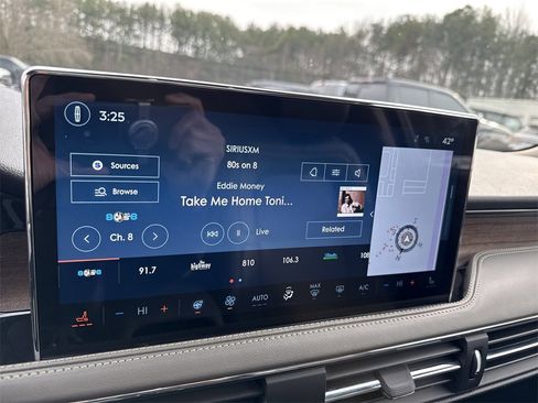 Used 2025 Lincoln Corsair Reserve w/ Equipment Group 202A image 30