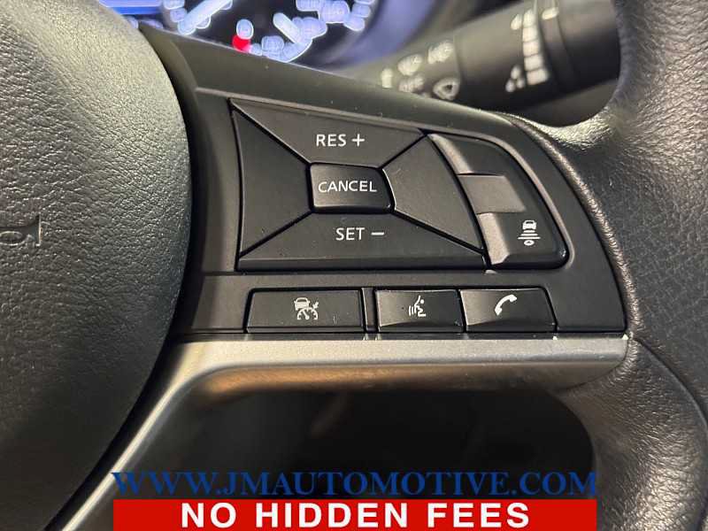 Used 2024 Nissan Sentra SV FWD image 35