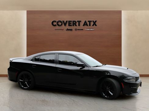 Used 2021 Dodge Charger GT w/ Performance Handling Group RWD image 6