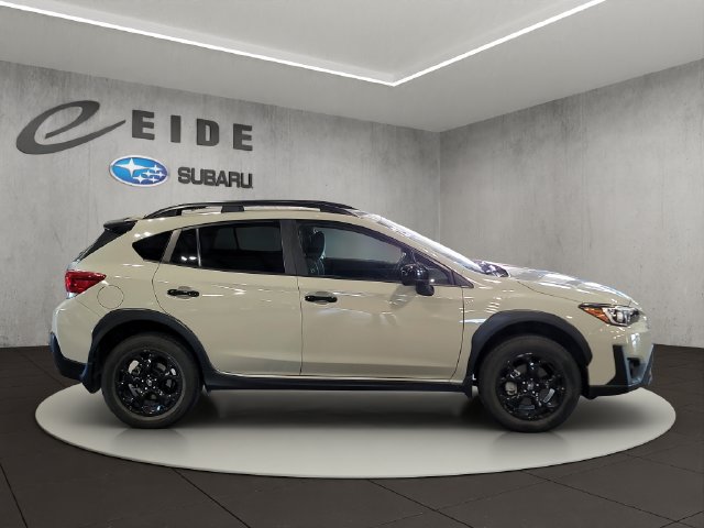 Used 2023 Subaru Crosstrek 2.0i Premium w/ Special Edition AWD/4WD image 13