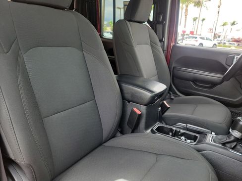 Used 2022 Jeep Gladiator Sport image 22