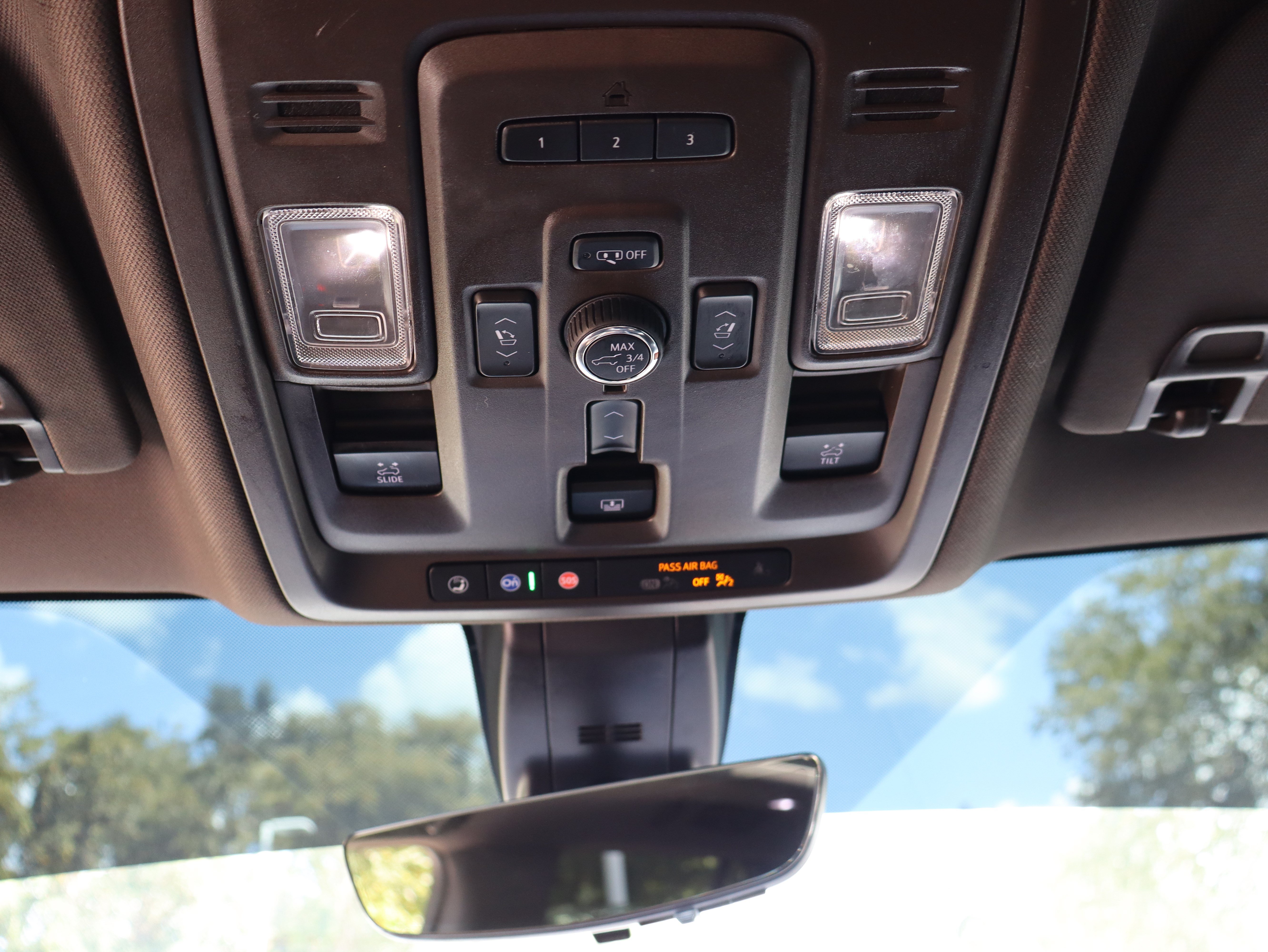Used 2021 GMC Yukon Denali w/ Denali Ultimate Package AWD/4WD image 41