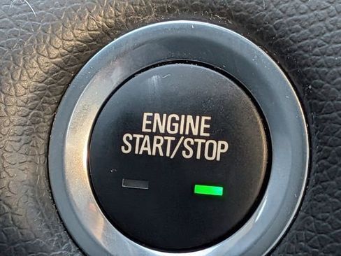 Used 2024 Chevrolet Malibu LT image 28