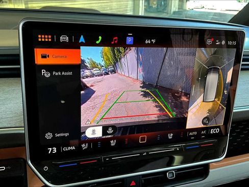 New 2025 Volkswagen ID. Buzz 1st Edition image 20