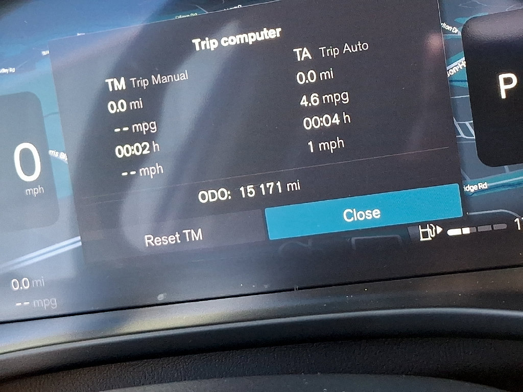 Certified 2026 Volvo XC40 B5 Plus AWD/4WD image 19