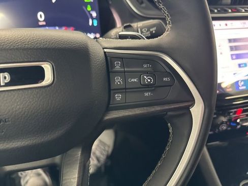 Used 2024 Jeep Grand Cherokee Limited 4xe image 40