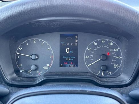 Used 2023 Toyota Corolla LE image 29