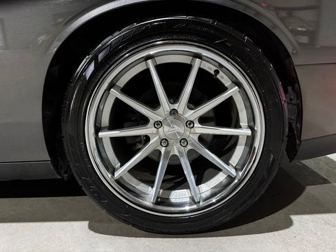 Used 2016 Dodge Challenger R/T Plus image 29