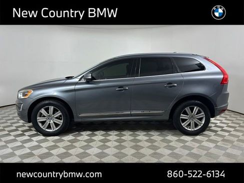 Used 2017 Volvo XC60 T5 Inscription w/ Preferred Option Package AWD/4WD image 4
