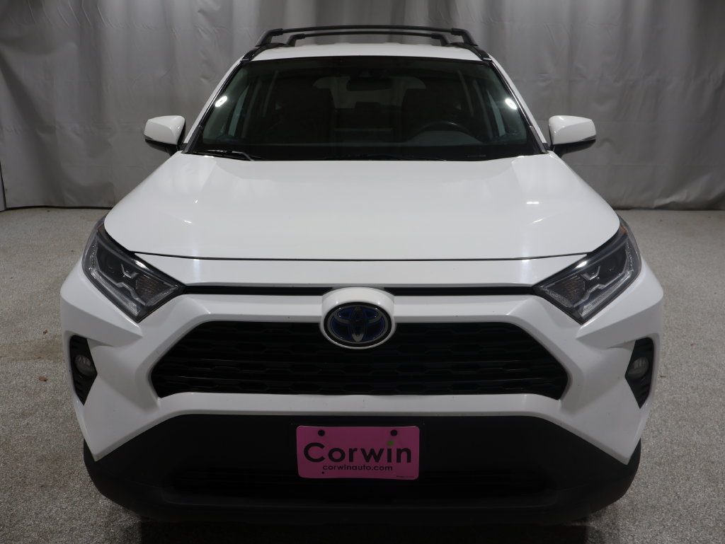 Used 2021 Toyota RAV4 XLE w/ XLE Grade Weather Package AWD/4WD image 7
