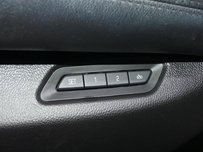 Used 2017 Cadillac Escalade Luxury AWD/4WD image 20