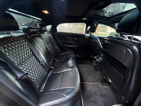 Used 2016 Jaguar XJ L Supercharged image 10