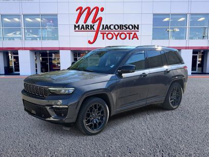 Used 2025 Jeep Grand Cherokee Summit w/ Obsidian Package