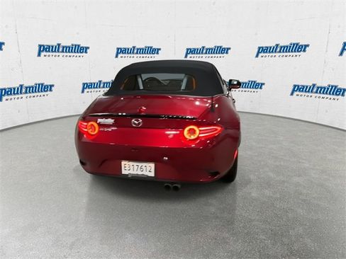 Used 2025 MAZDA MX-5 Miata Club w/ Weather Package image 10
