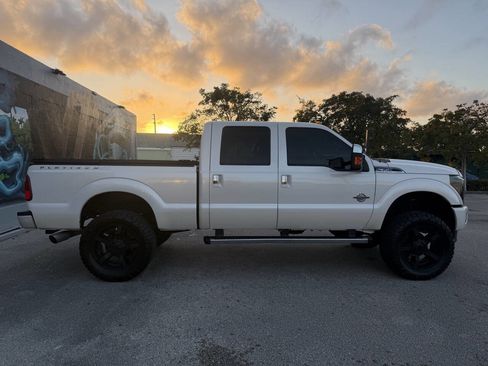 Used 2015 Ford F350 Platinum w/ Platinum Package image 10