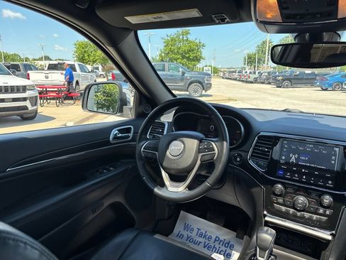 Used 2022 Jeep Grand Cherokee Limited AWD/4WD image 48
