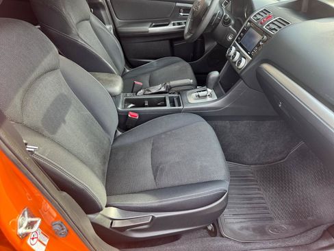 Used 2015 Subaru Crosstrek 2.0i Premium AWD/4WD image 13