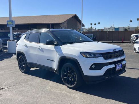 Used 2022 Jeep Compass Altitude image 27