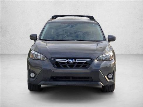 Used 2022 Subaru Crosstrek 2.0i Premium AWD/4WD image 2
