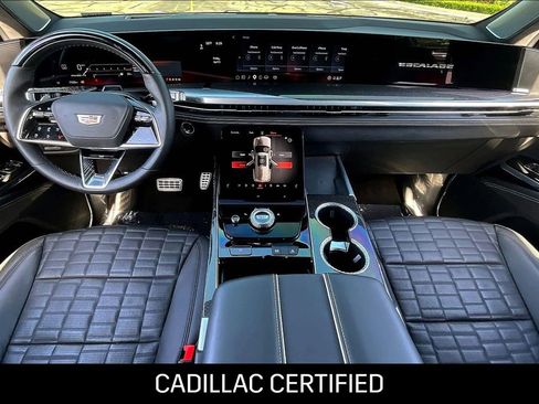 Used 2025 Cadillac Escalade ESV V w/ LPO, ONYX Package image 14
