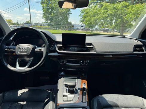 Used 2018 Audi Q5 2.0T Premium Plus w/ Premium Plus Package AWD/4WD image 13