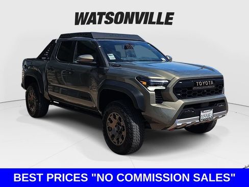 Used 2025 Toyota Tacoma 4x4 Double Cab Hybrid image 1