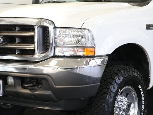 Used 2002 Ford F250 XLT image 10