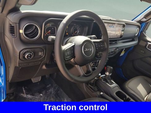 New 2025 Jeep Gladiator Sport AWD/4WD image 12