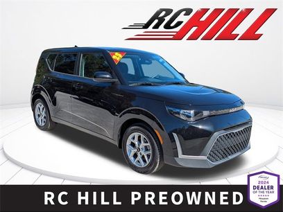 Used 2023 Kia Soul LX w/ LX Technology Package