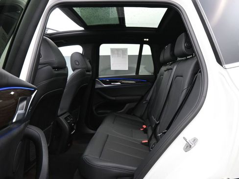 Used 2024 BMW X3 sDrive30i image 19